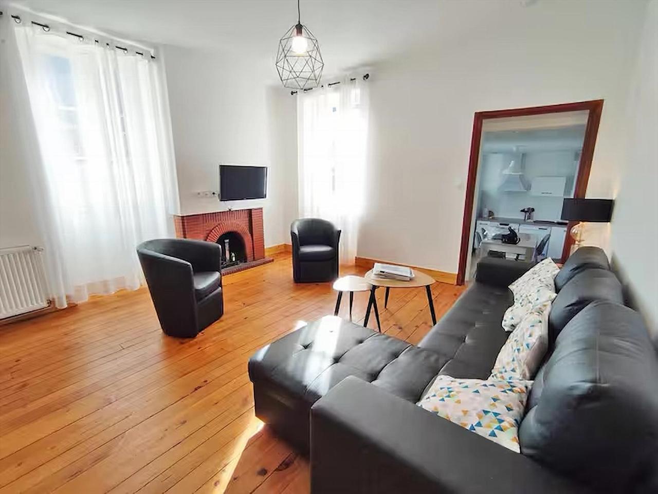 L'Alexiane, Centre Luchon, Parking Gratuit, Wifi Apartman Bagnères-de-Luchon Kültér fotó
