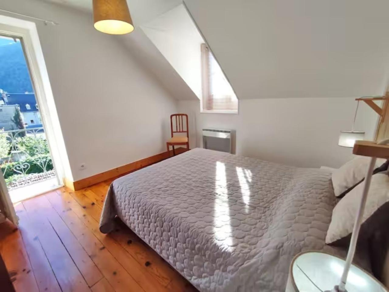 L'Alexiane, Centre Luchon, Parking Gratuit, Wifi Apartman Bagnères-de-Luchon Kültér fotó