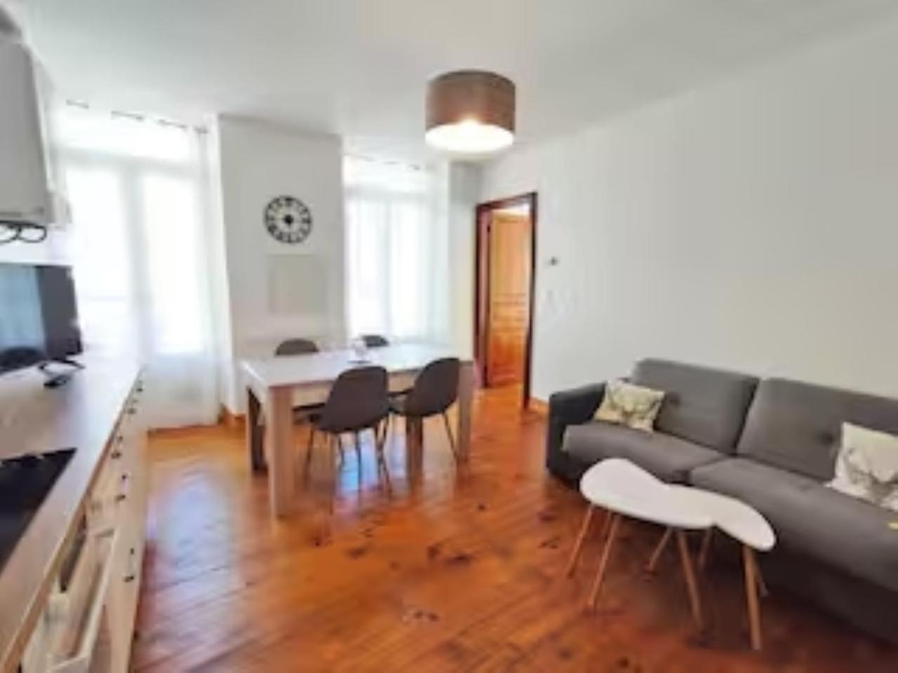 L'Alexiane, Centre Luchon, Parking Gratuit, Wifi Apartman Bagnères-de-Luchon Kültér fotó